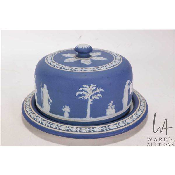 Antique Wedgwood Jasperware cheese dome, 9 1/4" in diameter and 5" in height