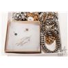 Image 2 : Selection of vintage collectible and costume jewellery including sterling silver brooch set with thr