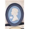 Image 2 : Wedgwood limited edition Wedgwood Jasperware " The Silver Jubilee of Her Majesty Queen Elizabeth II 