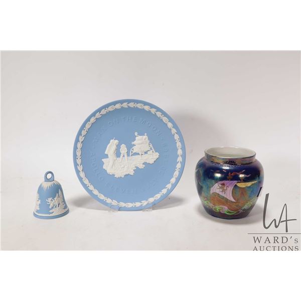 Rare Wedgwood Jasperware "Man On The Man- Apollo Eleven July 20, 1969", 8" in diameter, hand-painted