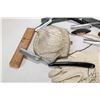 Image 4 : Selection of vintage boxed straight razors, pair of kid leather gloves and vintage purse etc.