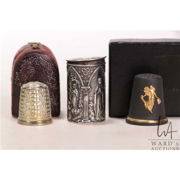 Antique French Notre Dame souvenir silver missing glass liner, circa late 1800- early 1900. Antique 