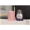 Image 3 : Two collectible thimbles including sterling silver and enamel "Queen Victoria" with British hallmark