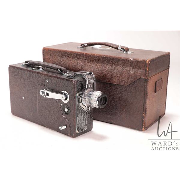 Vintage Cine Kodiak Model K 16mm movie camera with case, fitted box containing an assortment of filt