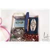 Image 4 : Strand of vintage imitations pearls in velvet clam shell and a selection of vintage and antique jewe