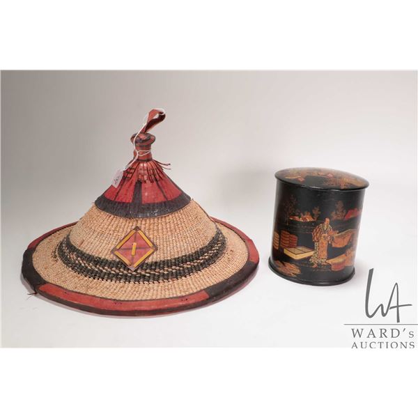 Vintage Oriental black lacquer and gold decorated cylindrical box with Chinoserie Japanese decoratio