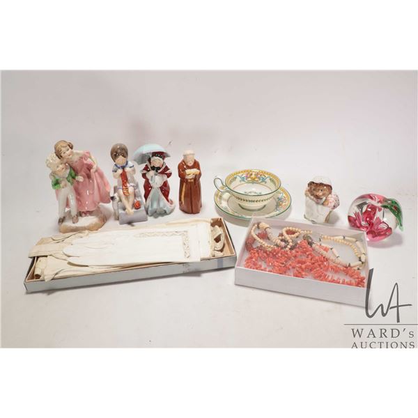 Tray lot of collectibles and cabinet pieces including Royal Doulton figurine "Miss Muffet" HN1936, R