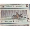 Image 3 : Three 1986 Canada $2 Banknotes Sequential Serial Numbers