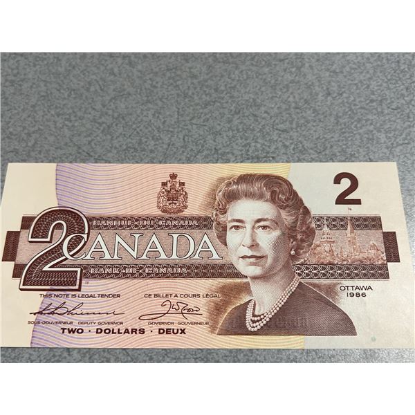 1986 Canada $2 Banknote, Queen Elizabeth II, Robins, CBB4859974