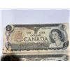 Image 2 : 3 Bank of Canada 1954 One Dollar Banknotes
