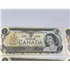 Image 8 : 18 Bank of Canada $1 Bills, 1954 Series, QEII, Mixed Prefixes