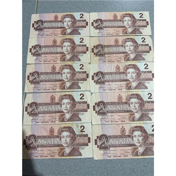Ten 1986 Canadian $2 Banknotes Featuring Queen Elizabeth II