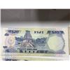 Image 2 : Fiji Banknote Lot – $1, $2, $20 (Queen Elizabeth II, 5 Notes)