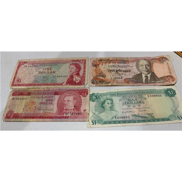 Caribbean & Bahamas Banknotes, 4 Pieces, Mixed Denominations