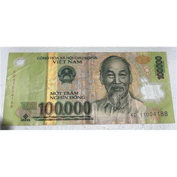Vietnam 100,000 Dong Polymer Banknote – Ho Chi Minh
