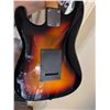 Image 4 : Memphis Sunburst Electric Guitar Strat Style