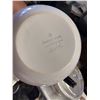 Image 6 : Corning Ware and Pyrex Bakeware and Serveware Lot