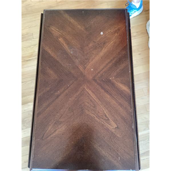 Traditional Queen Anne Style Drop Leaf Side Table with Drawer