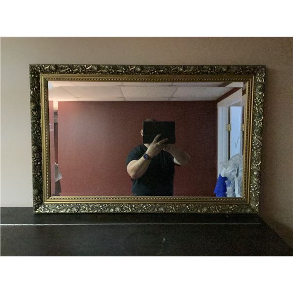 Ornate Gold-Tone Framed Mirror 80x60 cm