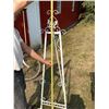 Image 2 : White Metal Decorative Easel with Butterfly Motif, 54 Inches Tall