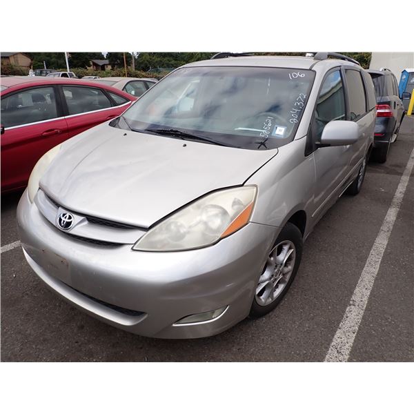 2006 Toyota Sienna