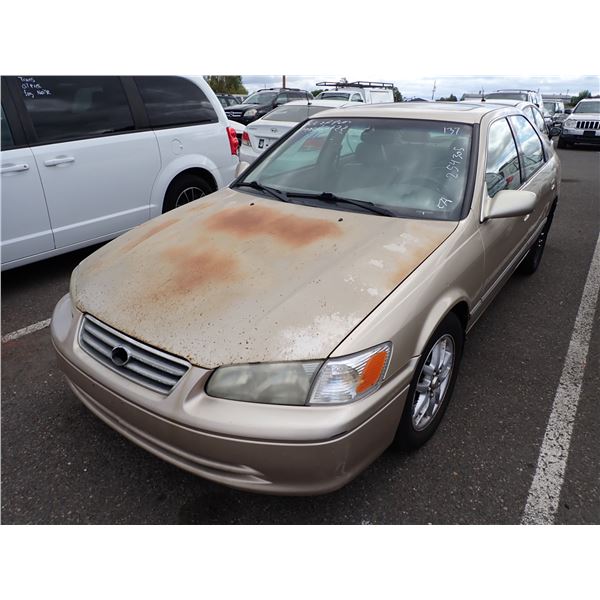 2001 Toyota Camry