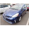 Image 1 : 2012 Toyota Prius v