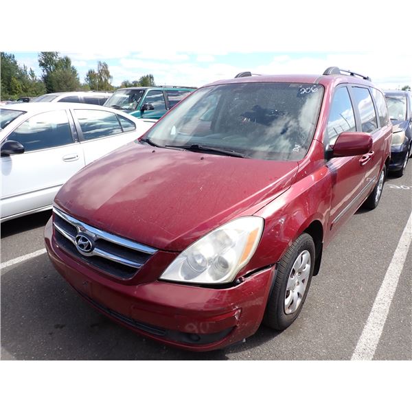 2008 Hyundai Entourage