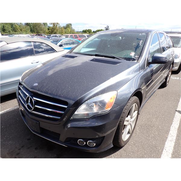 2011 Mercedes-Benz R350