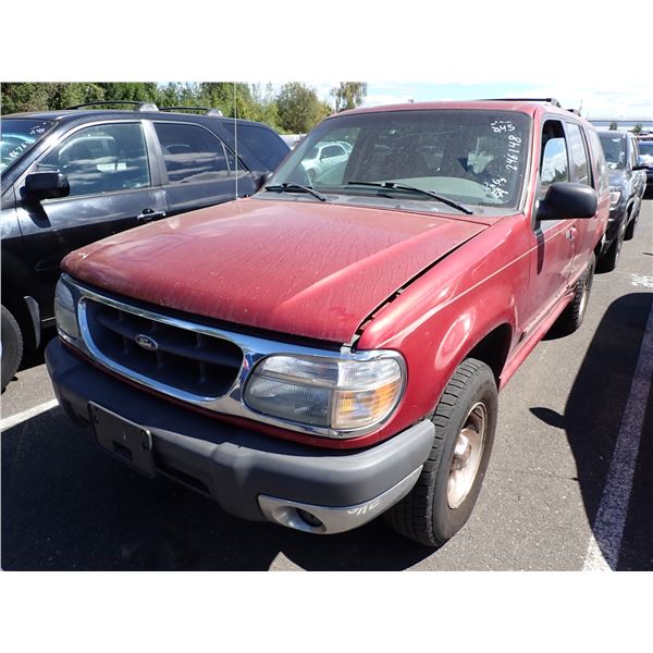 2000 Ford Explorer
