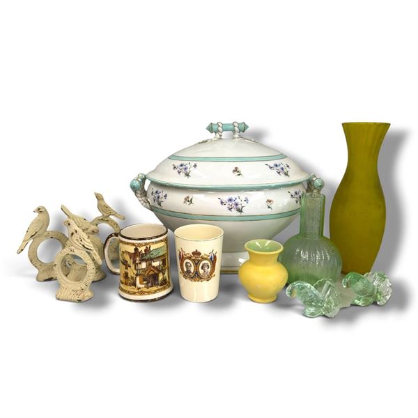 Collection of Decorative Ceramics & Glassware by Alfred Meakin, Haviland & Others