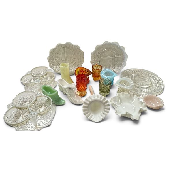 Assorted Fenton & Fenton-Style Art Glass Collection w Various Colors & Designs