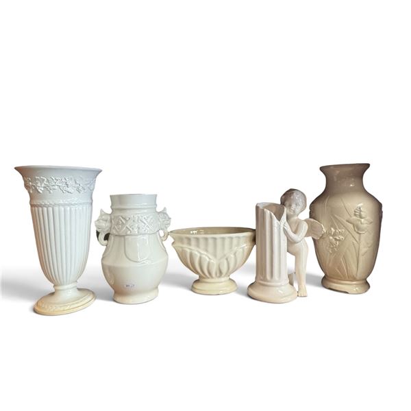 Five-Piece Creamware Vase & Bowl Group incl. Wedgwood Queen's Ware (10.9 in.)
