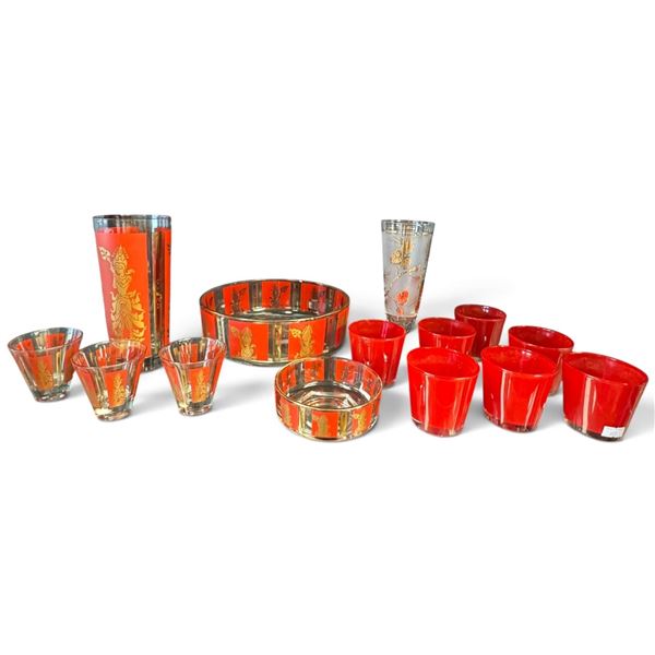 15-Piece Red & Gilt Decorated Glassware Group with Asian Figures & Floral Vase