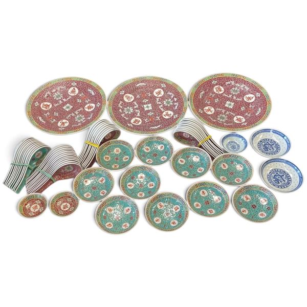 Chinese Jingdezhen Enameled Porcelain Tableware Group, Plates, Bowls & Spoons