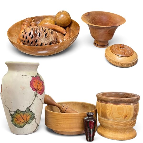 Assorted Turned Wood Bowls, Vessels, Fruit & Resin Leaf Vase Group (Tallest 9 in.)