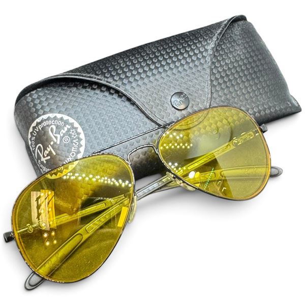 Ray-Ban RB8307 002/N5 Aviator Carbon Fibre Polarized P3 Plus Sunglasses & Case - Preowned