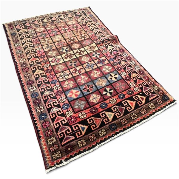 Lori Persian Wool Hand, Knotted Rug, 6 x 4.1 Ft