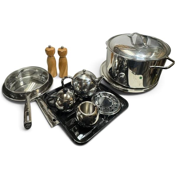 Lagostina, Cat Cora & LeGnoart Stainless Cookware, Tea Service & Grinder Group