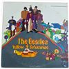 Image 6 : Beatles LP Lot: Yesterday & Today Trunk Cover, Yellow Submarine, Rare Beatles, 20 Greatest Hits