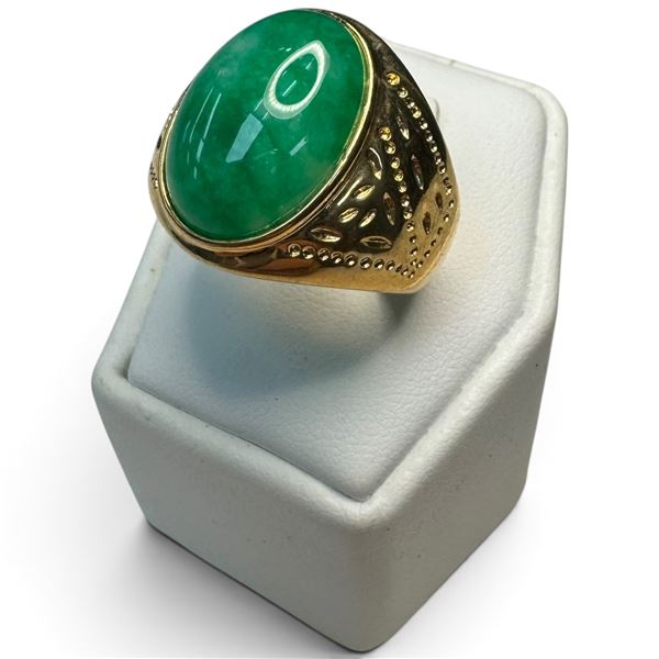 New Gold Plated Jade Cabochon Ring - Size 10 (Center of ring is 19mm x 14mm)