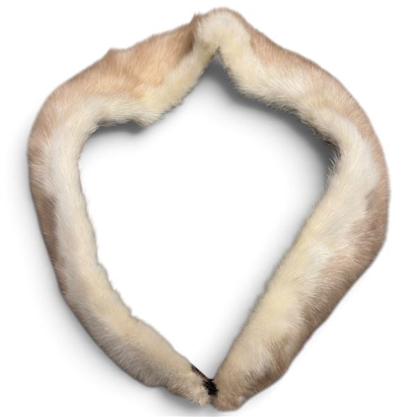 Western Furs Limited Regina Cream & Beige Fur Stole Collar with Satin Lining