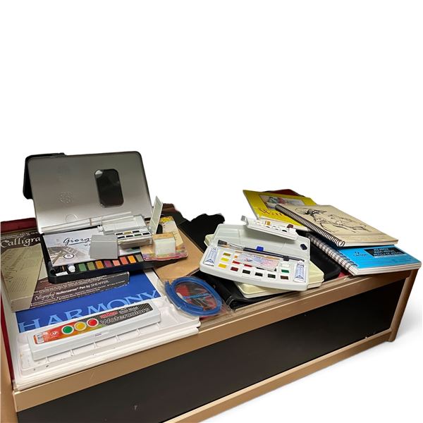 Mixed Artist Supplies with Watercolor Sets, Sketchbooks, Calligraphy Pens & Storage Case