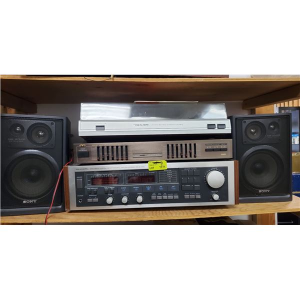 5 Pcs. Stereo Set - Realistic LAB-8200 Turntable, JVC SEA-12 Equalizer, Realistic STA-2600 Receiver 
