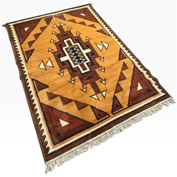 Geometric Wool Rug w/ Central Motif & Fringe, 66" x 36"