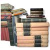Image 4 : Large Mixed Library of Antique & Modern Books on Art, Pool, Cats, Fiction & Reference