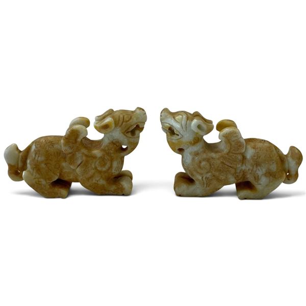 Pair of Chinese-Style Carved Mottled Hardstone Mythical Beast Figures 5x3"