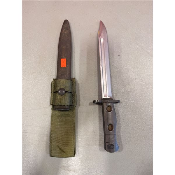 VTG U.S. M7 M16 Bayonet Knife w/ M8A1-Style Scabbard