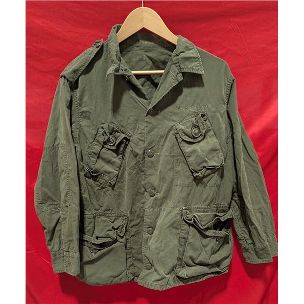 VTG 1960s Canadian Army OG Combat Shirt-Coat Field Jacket