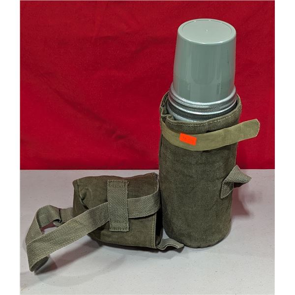 VTG Canadian Forces Pattern 64 Aladdin Stanley No. 949 Thermos w/ Canvas Carrier